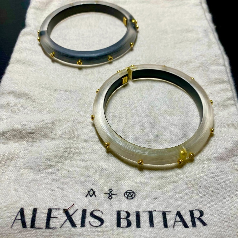 NWOT Set of 2 Crystal Studded Lucite Hinge Bangle Bracelets